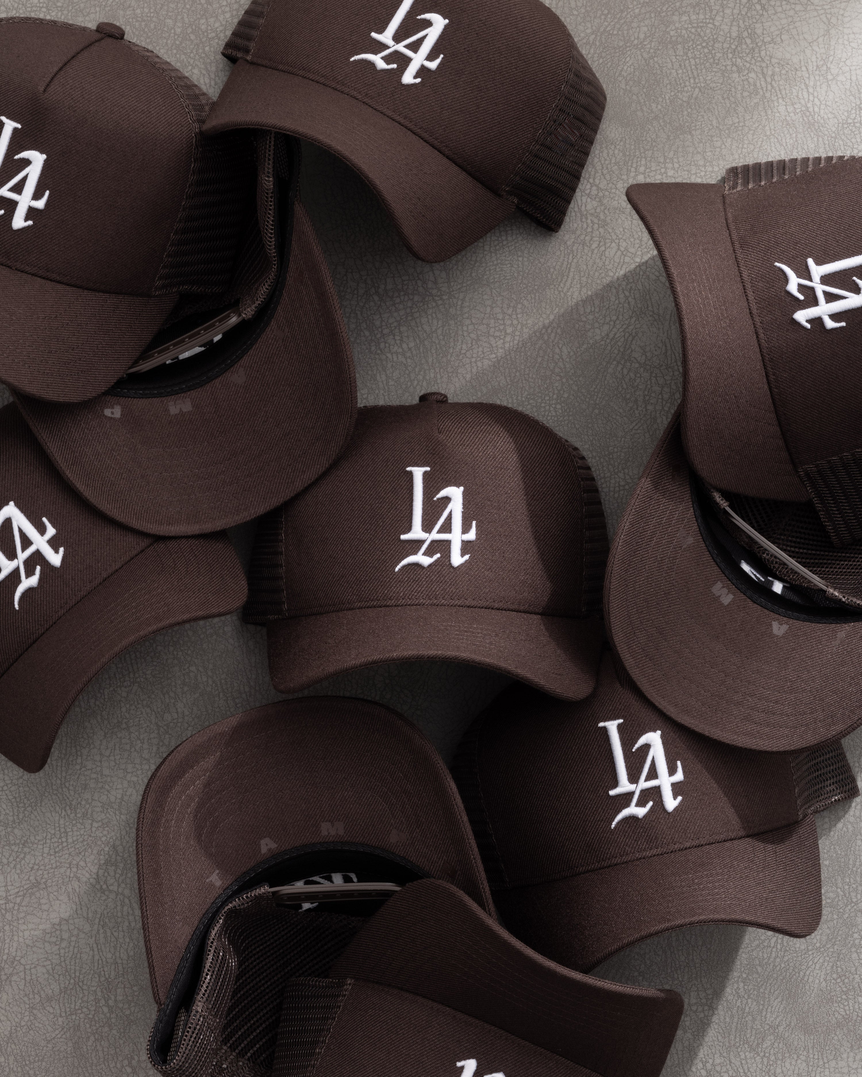 LA 001 Structured Trucker