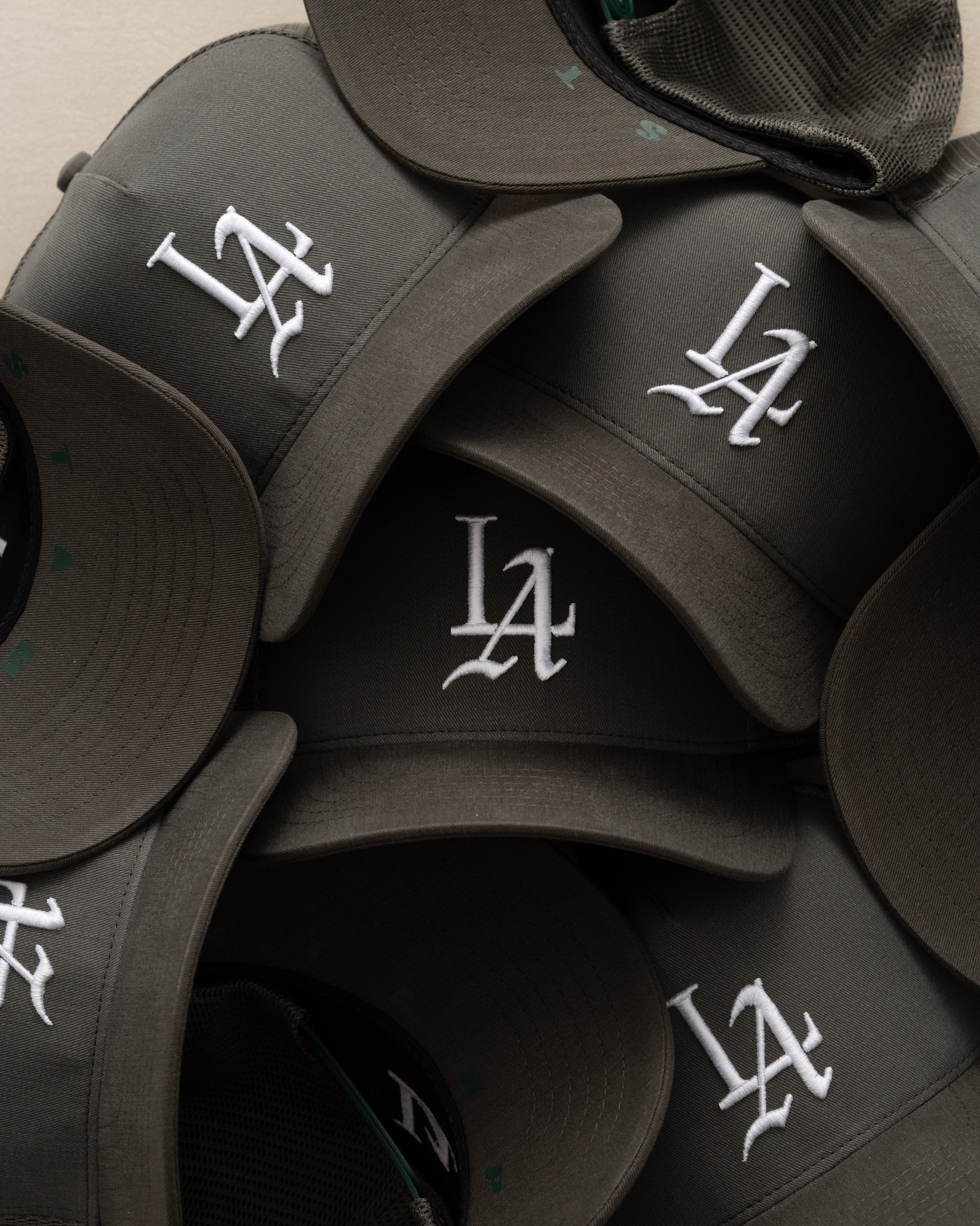 LA 001 Brushed Twill Trucker
