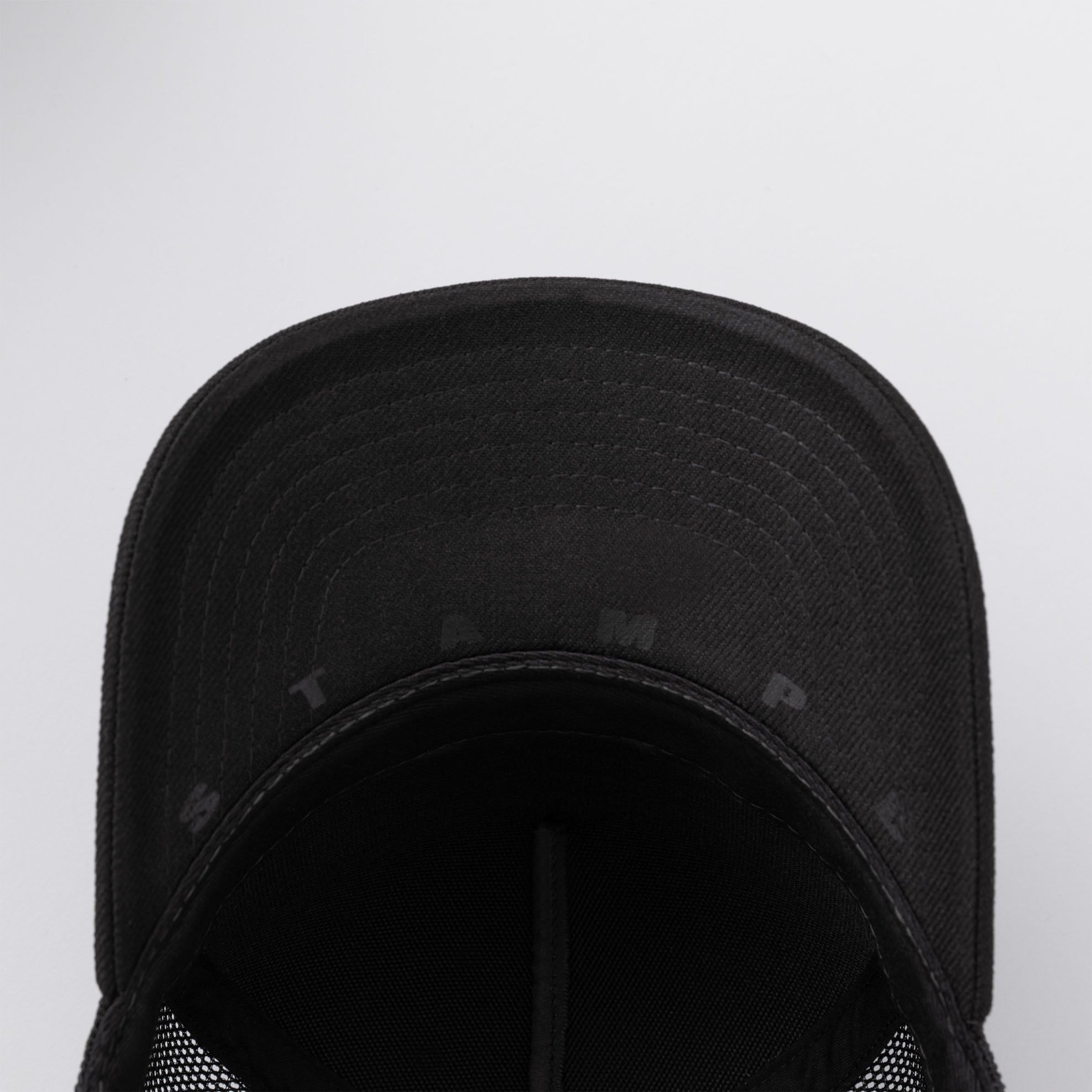 LA 001 Structured Trucker